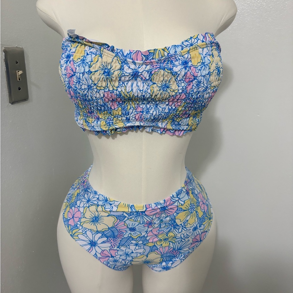Floral Smocked Bikini Set NWOT Large